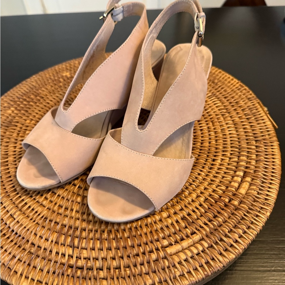 David‎ Tate Blush Sandals size 7 WW